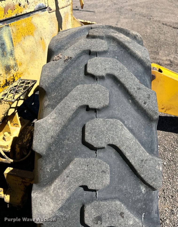 image for item OI9323 1975 Pettibone  30 crane