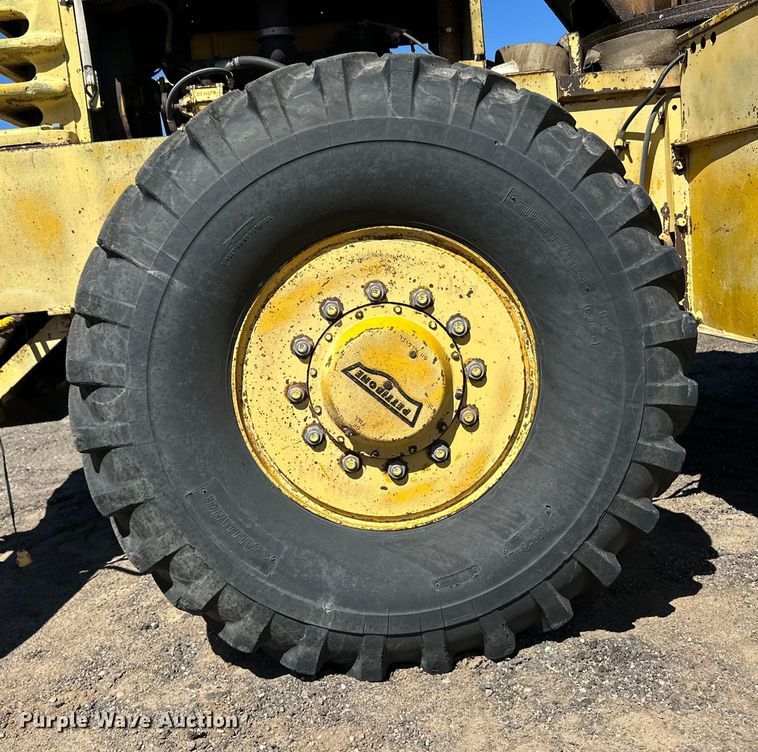 image for item OI9323 1975 Pettibone  30 crane