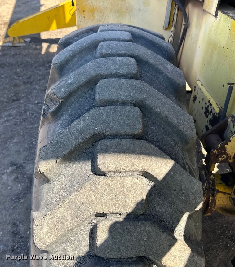 image for item OI9323 1975 Pettibone  30 crane