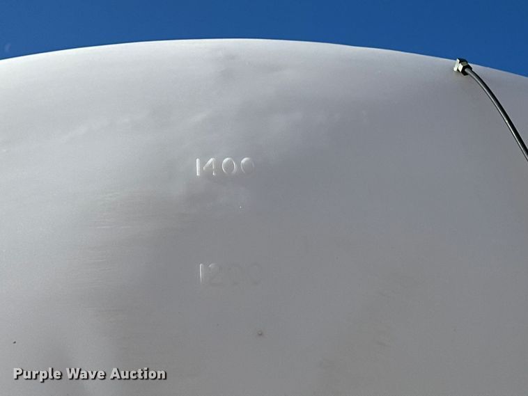 image for item OI9335 1992 International 4700 dump flatbed truck 