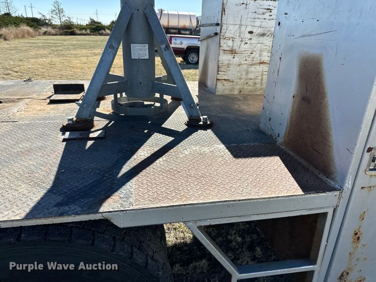 image for item OI9336 1997 Freightliner FL80 crane truck