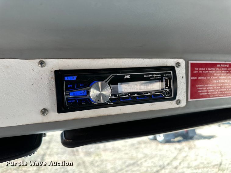 image for item OI9336 1997 Freightliner FL80 crane truck