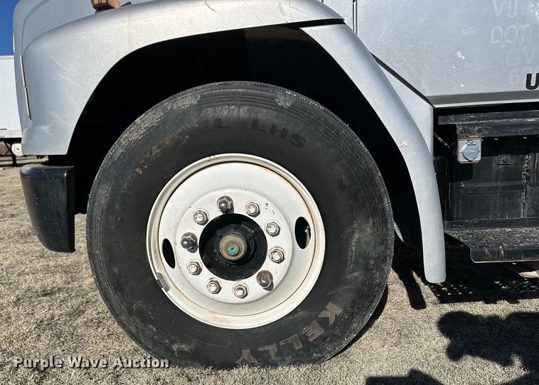 image for item OI9336 1997 Freightliner FL80 crane truck