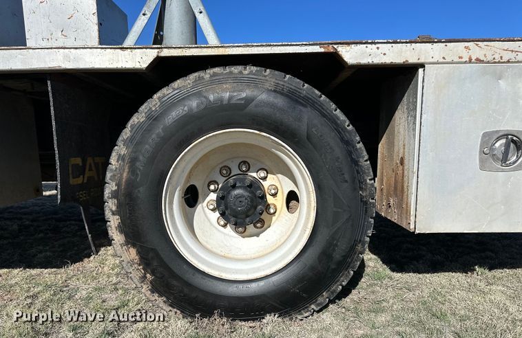 image for item OI9336 1997 Freightliner FL80 crane truck