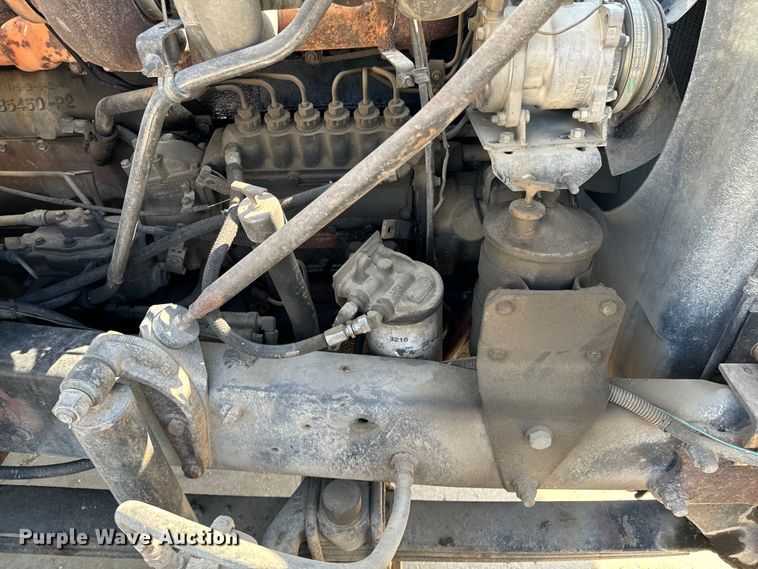 image for item OJ9686 1986 Mack R688ST dump truck