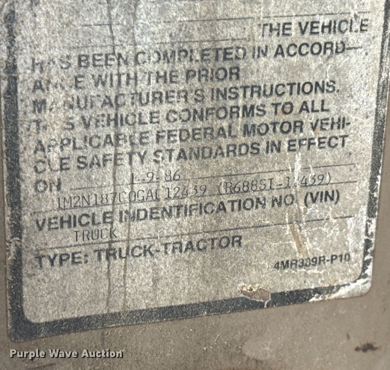 image for item OJ9686 1986 Mack R688ST dump truck