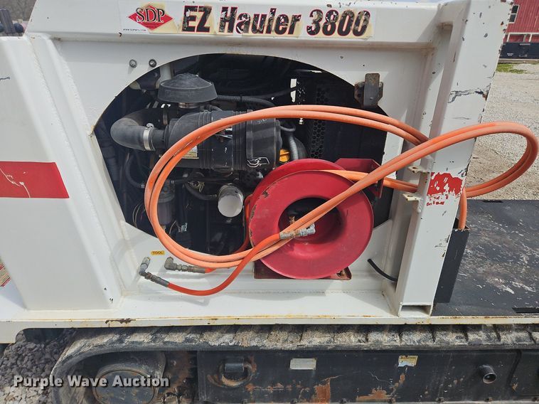 image for item OK9844 2006 EZ Hauler  3800 mini digger derrick