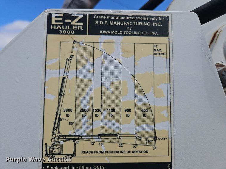 image for item OK9844 2006 EZ Hauler  3800 mini digger derrick