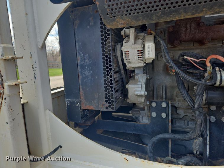 image for item OK9844 2006 EZ Hauler  3800 mini digger derrick