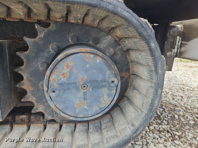 image for item OK9844 2006 EZ Hauler  3800 mini digger derrick