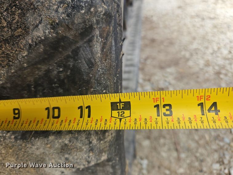 image for item OK9844 2006 EZ Hauler  3800 mini digger derrick