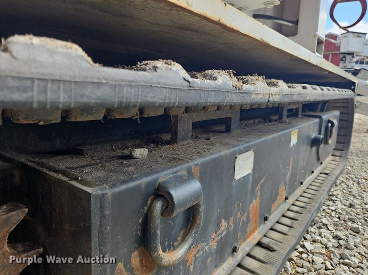 image for item OK9844 2006 EZ Hauler  3800 mini digger derrick