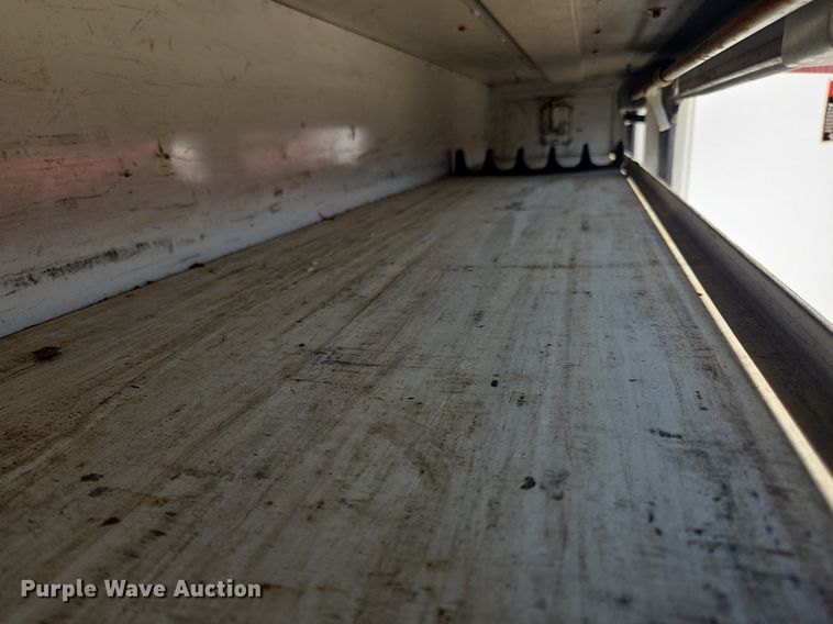 image for item OK9845 2012 International  7300 bucket truck