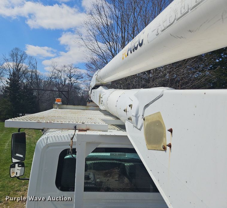 image for item OK9845 2012 International  7300 bucket truck
