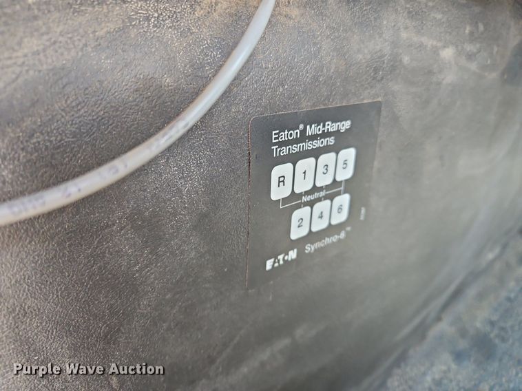 image for item OK9845 2012 International  7300 bucket truck