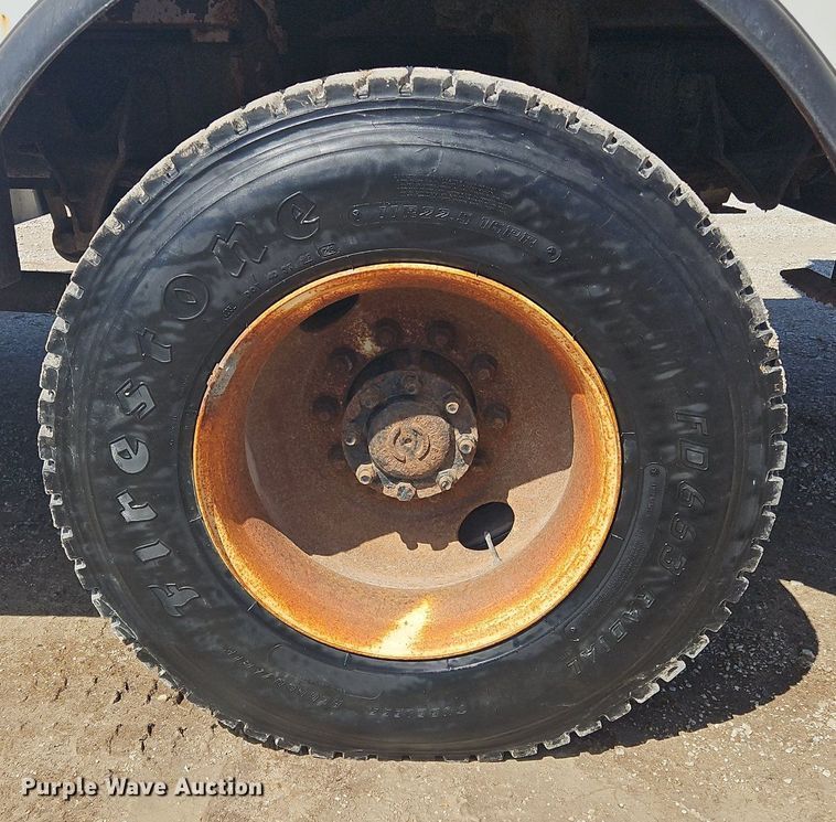 image for item OK9845 2012 International  7300 bucket truck