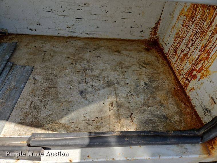 image for item OK9853 2010 Ford F550 Super Duty XL bucket truck