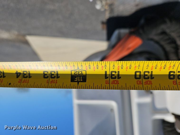 image for item OK9853 2010 Ford F550 Super Duty XL bucket truck