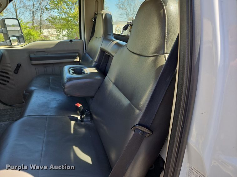 image for item OK9853 2010 Ford F550 Super Duty XL bucket truck