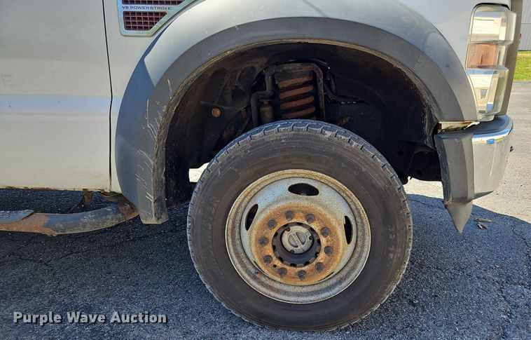 image for item OK9853 2010 Ford F550 Super Duty XL bucket truck
