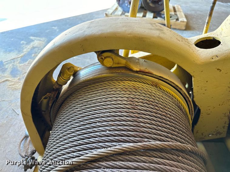 image for item OM9291 Hoist Inc 50B Construction hoist