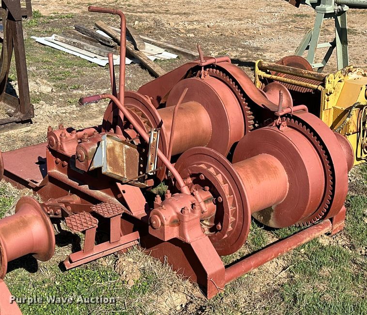 image for item OM9292 Construction Machinery  DD607 tower hoist