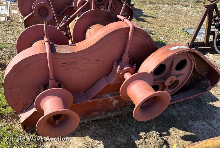 image for item OM9292 Construction Machinery  DD607 tower hoist