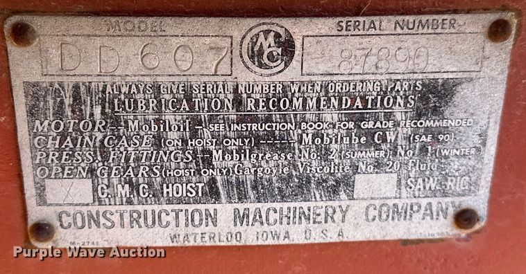 image for item OM9292 Construction Machinery  DD607 tower hoist