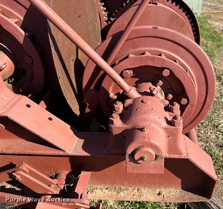 image for item OM9293 Construction tower hoist