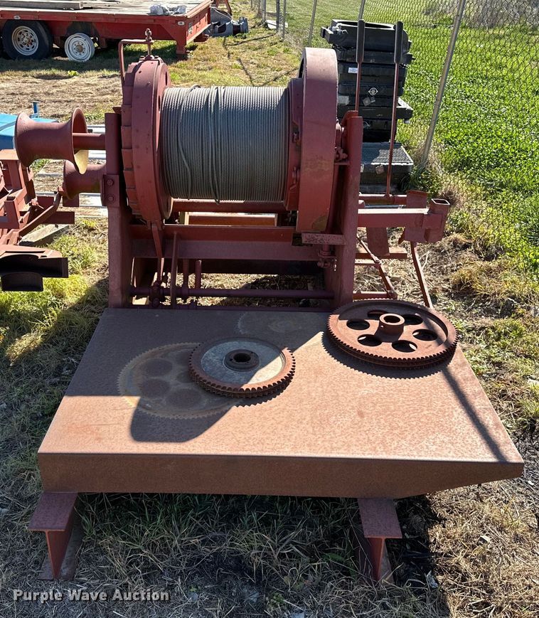 image for item OM9294 American 70B hoist