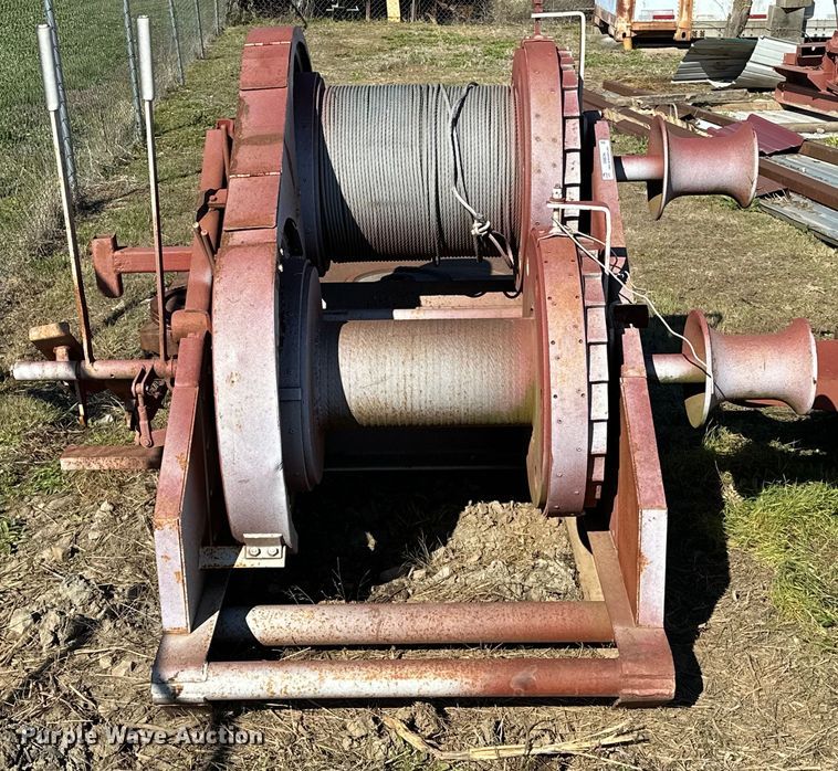 image for item OM9294 American 70B hoist