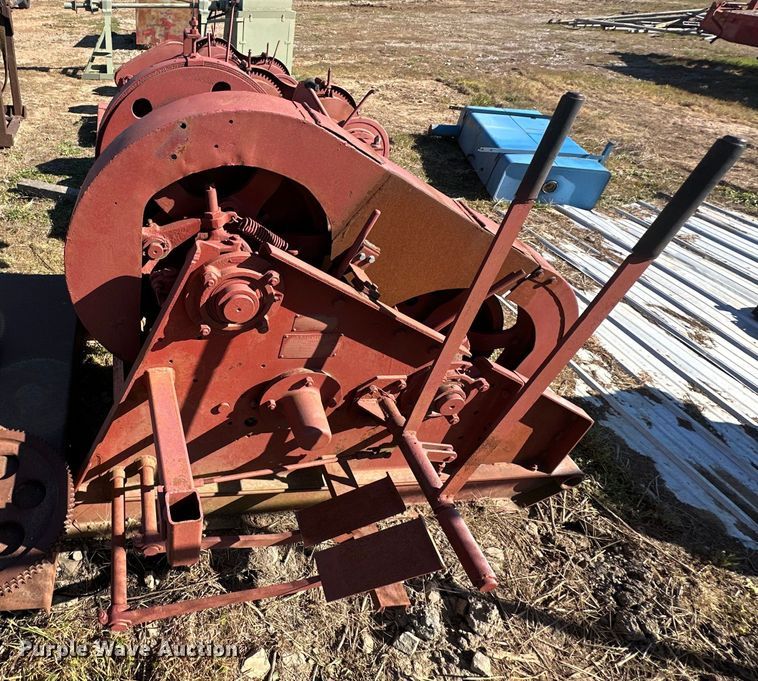 image for item OM9294 American 70B hoist