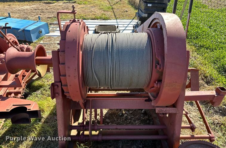 image for item OM9294 American 70B hoist