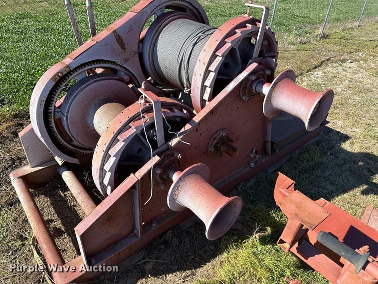 image for item OM9294 American 70B hoist