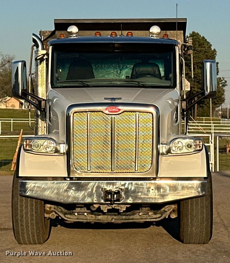 image for item OM9308 2022 Peterbilt  567 dump truck