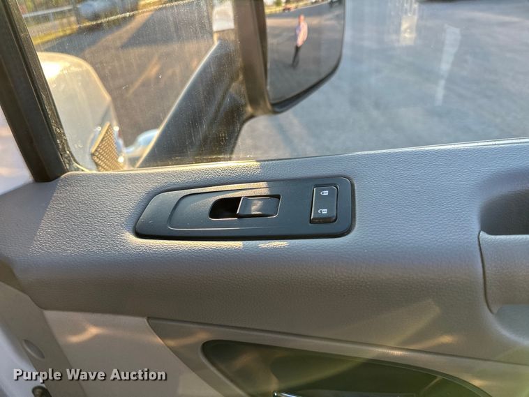 image for item OM9308 2022 Peterbilt  567 dump truck