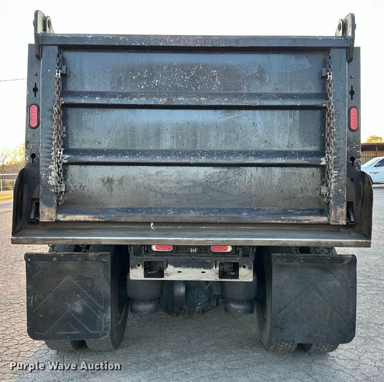 image for item OM9309 2021 Peterbilt  567 dump truck