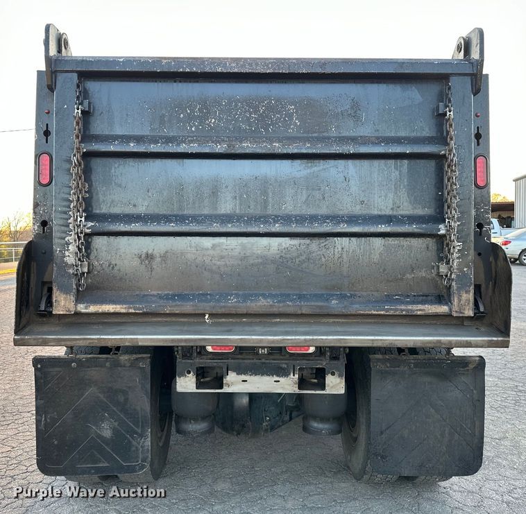 image for item OM9309 2021 Peterbilt  567 dump truck