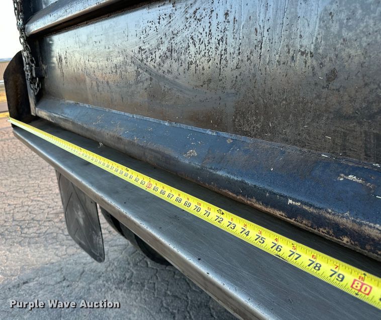 image for item OM9309 2021 Peterbilt  567 dump truck