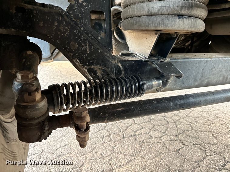 image for item OM9309 2021 Peterbilt  567 dump truck