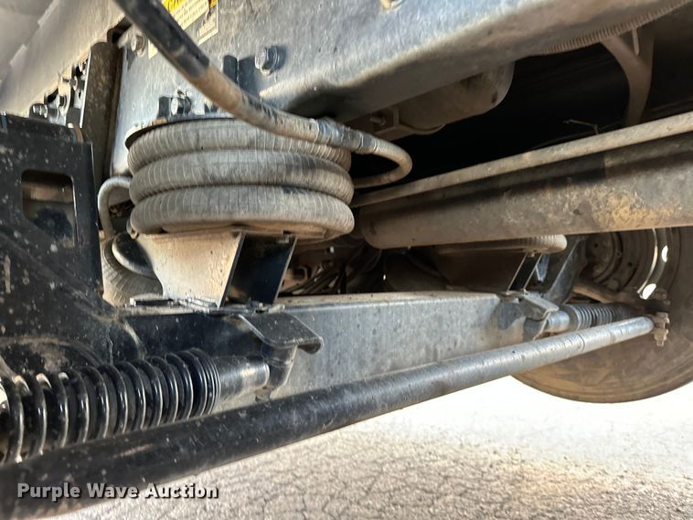 image for item OM9309 2021 Peterbilt  567 dump truck