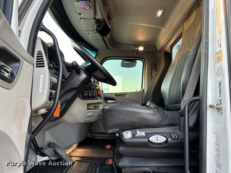 image for item OM9309 2021 Peterbilt  567 dump truck