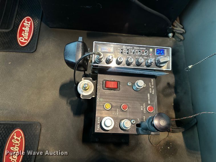 image for item OM9309 2021 Peterbilt  567 dump truck