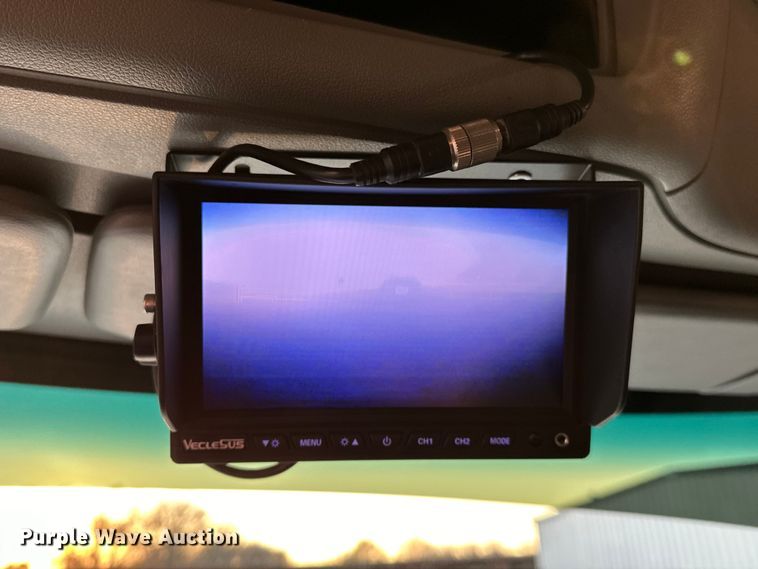 image for item OM9309 2021 Peterbilt  567 dump truck