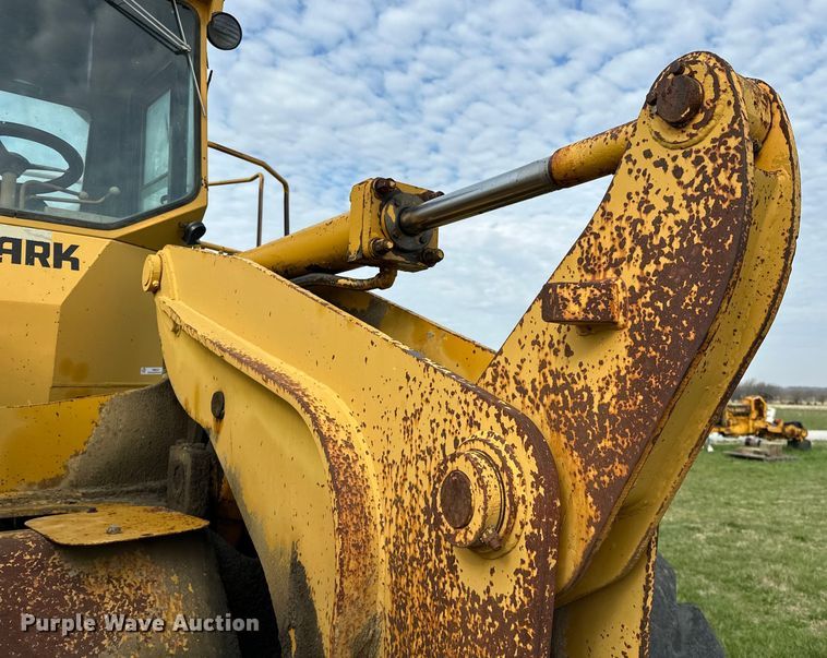image for item OM9331 1977 Clark 125B wheel loader