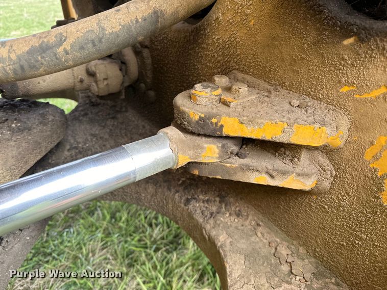 image for item OM9331 1977 Clark 125B wheel loader