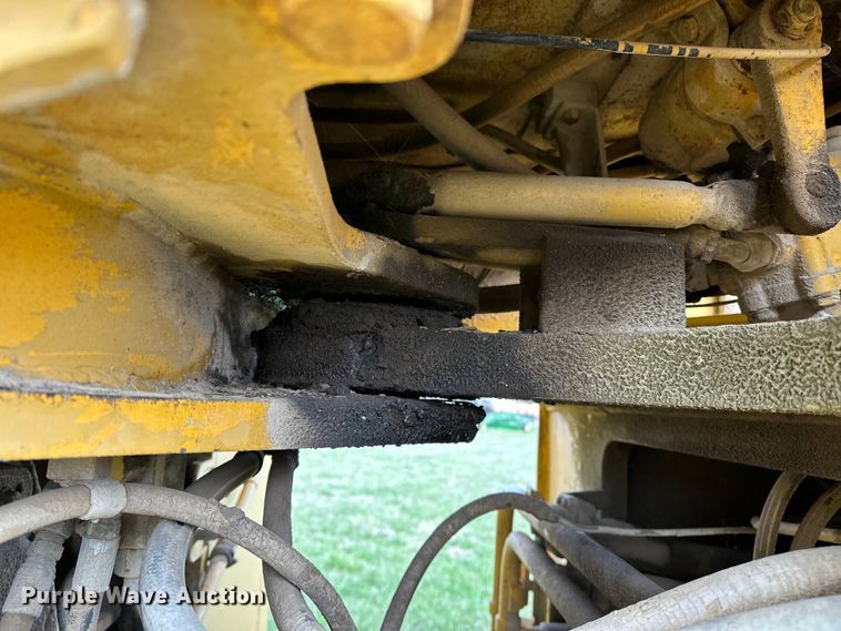 image for item OM9331 1977 Clark 125B wheel loader