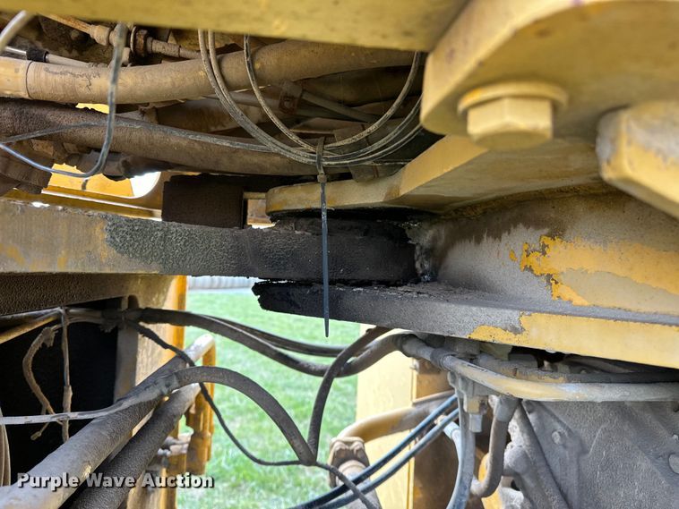 image for item OM9331 1977 Clark 125B wheel loader