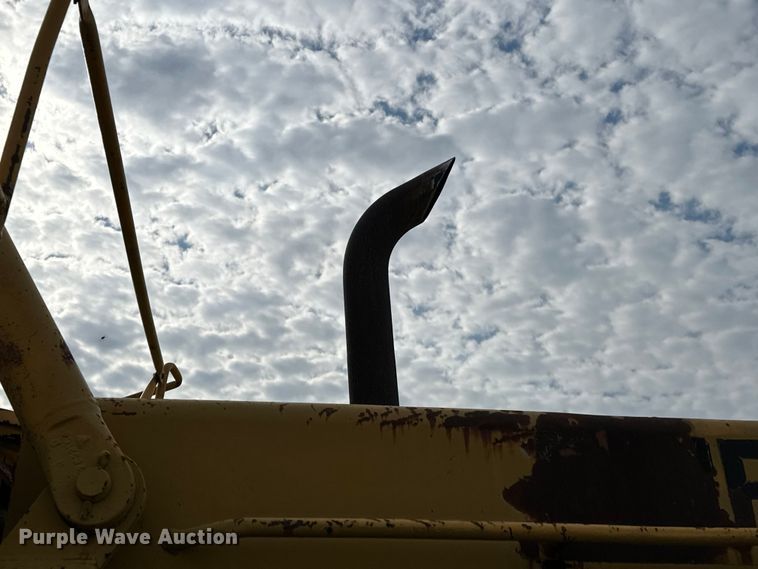 image for item OM9331 1977 Clark 125B wheel loader