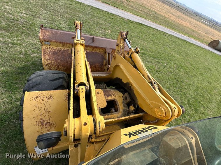 image for item OM9331 1977 Clark 125B wheel loader